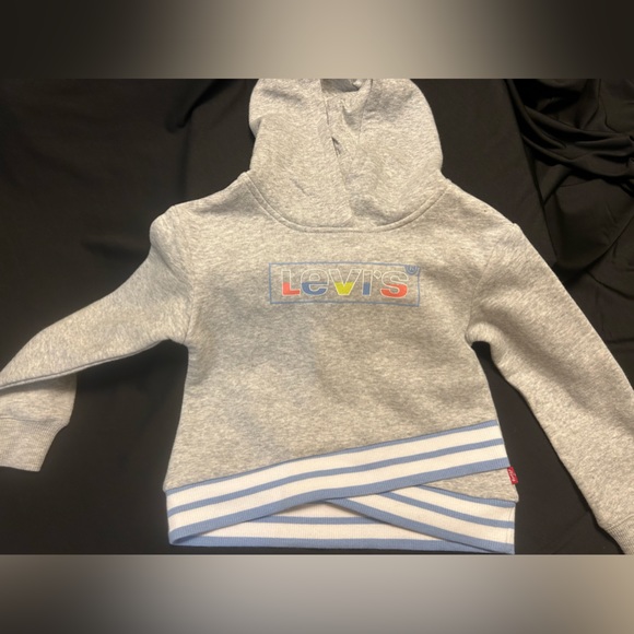 Girls 3T Levi's® Lightweight Fleece Crossover Hem Logo Hoodie-NWT - Picture 6 of 9